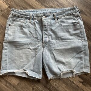 Old Navy button fly shorts